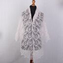 Delikatna chusta w ażurowe liście - bladoróżowa