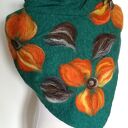 Zielona /turkusowa ciemna chusta handmade wełniana, elementy filcowane to wełna