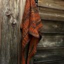 Chusta na drutach Selma w pomarańczach