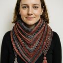 Kolorowa ciepła chusta z chwostami ręcznie robiona