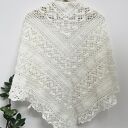 Ozdobna biała chusta ślubna Klaziena ręcznie robiona z merino