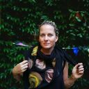 czarna chusta handmade wełniana, elementy filcowane to wełna merynosów, produkt