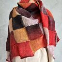 Chusta entralac ręcznie robiona na drutach