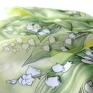 chustki i apaszki: Konwalie szal jedwabny ręcznie malowany zielony z białymi kwiatami na Dzień jedwab
