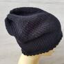 ręcznie wykonana czapka modna, stylowa, jest idealna na chłodniejsze dni. ciepła zimowa