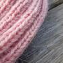 najmodniejsza czapka czapki moherowa pastel pink wywijana