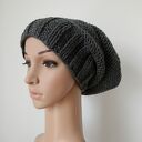 Grafitowa czapa czapka