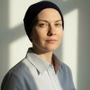 Granatowa czapka na podszewce - uniwersalny fason na co dzień