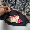 Ciepla futrzana odcienie szarosci bardzo miła na podszewce, ze sciagaczem, czapka dla artystki, rozm