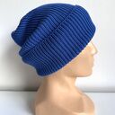 Ręcznie robione beanie z 100% baby merino VARELLA - jaskrawo niebieska