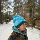 Futrzana czapka na podszewce - duża, miękka i ciepła w turkusie