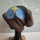 czapka wełniana filcowana zimowa brazowa handmade w kwiaty na podszewce - rozmiar
