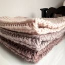 Ręcznie robiona czapka damska JANKA 100% Wełna owcza 102 Marshmallow