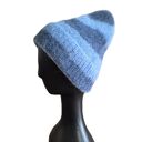 Czapka zimowa w paski z alpaki robiona na drutach