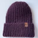 Wełniana czapka handmade z bardzo szerokim wywinięciem - kolor burgund