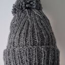 Otul się ciepłem - CZAPKA beanie handmade - CIEMNOSZARA, wykonana na DRUTACH