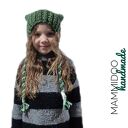 Kocia czapka zrobiona na drutach z wełny merino i bawełny