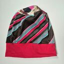 Czapka damska uniwersalna dobra nacodzienne noszenie na podszewce polecam Box C1