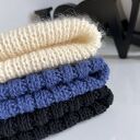 Wywijana czapka beanie AUREA - ecru z baby merino, moherem i jedwabiem