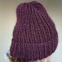 Wełniana czapka handmade z bardzo szerokim wywinięciem - kolor burgund