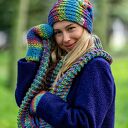 Czapka MERINO 50% nieugniatająca włosów “Tęcza Błękit” THIS IS