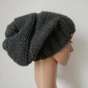 Grafitowa czapa czapka