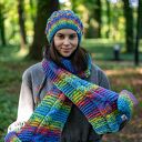Czapka merino 50% "Tęcza błękit" SMILE - ciepła damska z polarem i pomponem