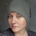 Czapka rozmiar uniwersalny dla M smerfetka dobra na codzienne noszenie szara z kolorową górą polecam