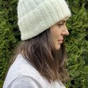 Ręcznie robiona czapka beanie MIRA 100% Merino plus moher i jedwab 01 Ecru