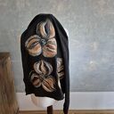 Czarna chusta handmade wełniana, elementy filcowane to wełna merynosów, produkt wysokiej jakości, ch