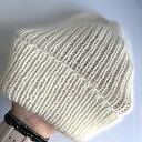 Wywijana czapka beanie AUREA - ecru z baby merino, moherem i jedwabiem