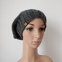 Grafitowa czapa czapka