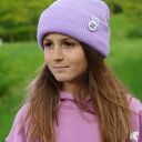 Jasny fiolet czapka dziecięca beanie z kolorowym logo