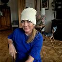 czapka ecru rozmiar uniwersalny na podszewce dobra na codzienne noszenie polecam boks G1