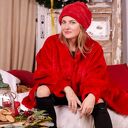 Czapka futrzana czerwona ciepła na podszewce, prezentuje się niezwykle oryginalnie