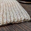 Beżowa czapka wełniana slouchy z moherem i jedwabiem