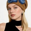 czapka wełniana filcowana zimowa miodowa handmade w kwiaty na podszewce - rozmiar