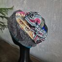 Czapka sztuczne futro połączone z materiałem trochę w marokańskim stylu krótka