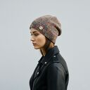 Kolorowa czapka całoroczna przejściowa cienka all season