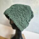 Ciepla futrzana baranek bardzo miła na podszewce, ciemna zieleń, czapka dla artystki, rozmiar uniwer