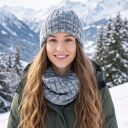 Wywijana czapka NELLI z wełny merino - sprany dżins