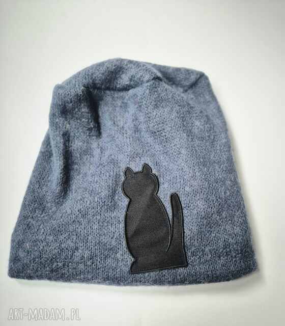 Czapka uniwersalna na podszewce cudna z kotem rękodzieło polecam boks walis