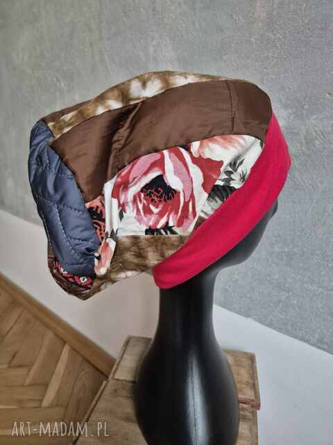 Czapka patchqorkoqa smerfetka na podszewce, dobra na codzienne noszenie, uniwersalna, polecam polecam