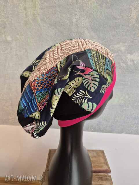 Czapka na podszewce kolorowa patchworkowa rękodzieło świetna na codzienne noszenie polecam rozmiar