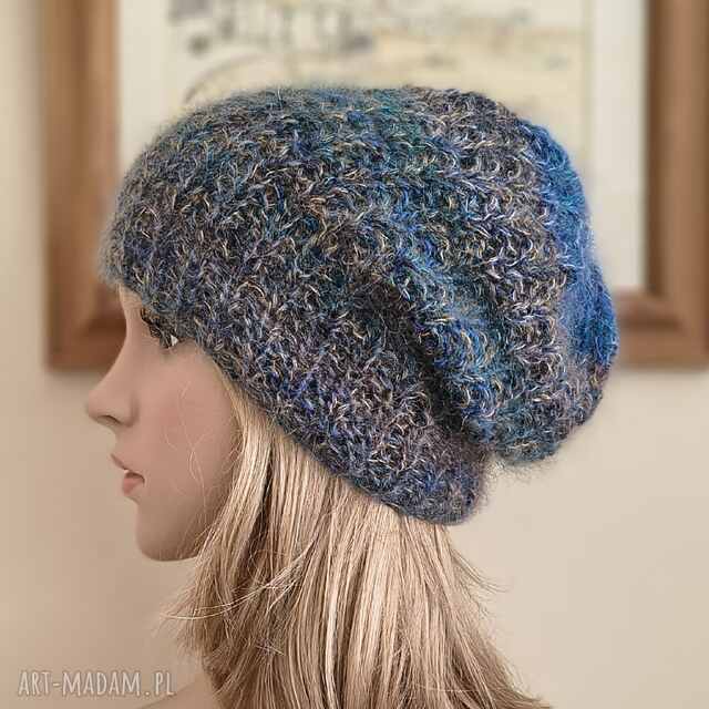 RĘCZNIE NA DRUTACH - Ciepła, puchata czapka z merino, jedwabiem i moherem