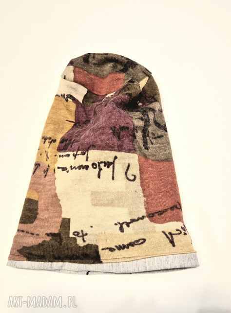 Czapka na podszewce jesienna smerfetka rękodzieło świetna na codzienne noszenie polecam rozmiar M dl