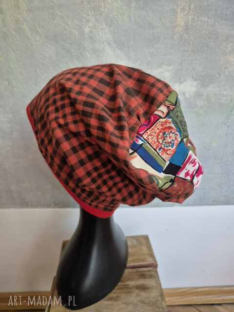 Czapka materiałowa w kratkę na podszewce Smerfetka rozmiar głowy 57x58 cm box waliz