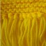 Żółta, bardzo lekka czapka dla kobiet - marzących o grzywce:) Wykonana ręcznie, na drutach. Pasuje na głowę o obwodzie ok. 48