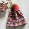 kolorowa czapka z pompmonem zimowa z podwójnym rondem ciepła modna