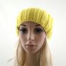 żółta czapka damska zimowa